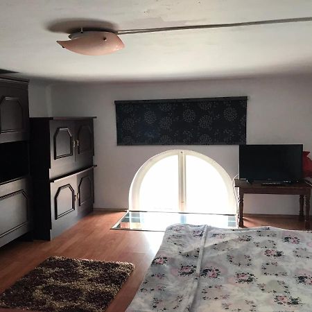 Apartament Andreea Târgu-Mureş Exterior foto